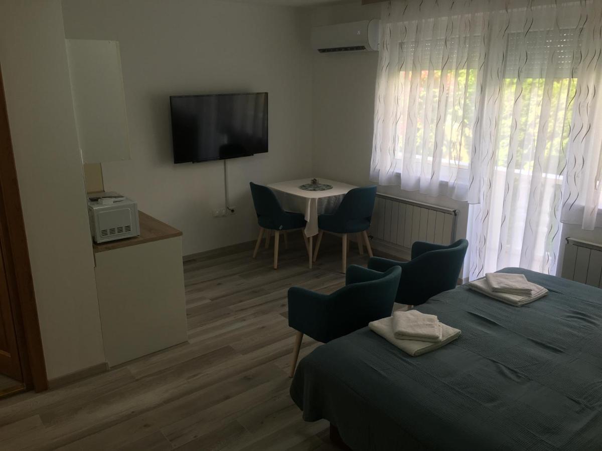 Villa Laar Хевіз Екстер'єр фото