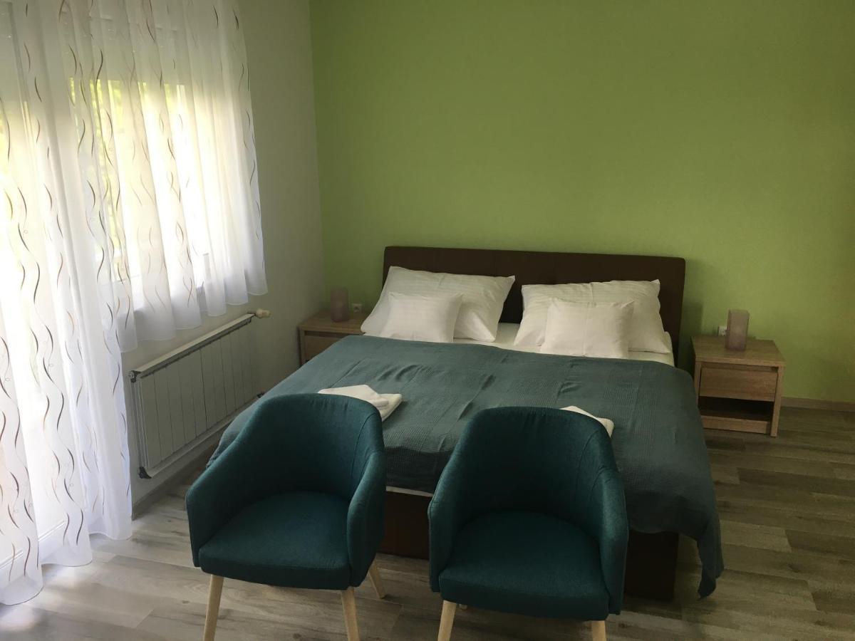 Villa Laar Хевіз Екстер'єр фото